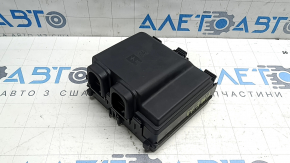 Ford Mustang Mach-E 21-26 underhood fuse box with cover