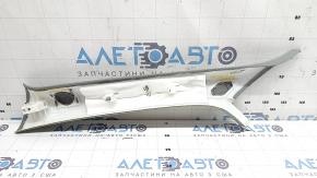 Right front pillar trim for Audi Q5 80A 18-25, gray, under tweeters, scratches, mount turned white, tweeter mount broken