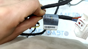 Wiring for the front right door of the Audi Q5 80A 18-24 keyless, for the camera