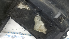 Central engine protection Toyota Prius 30 10-15 missing fragment, worn