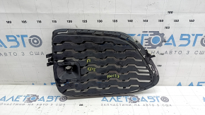 Lower grille of the front bumper left BMW X3 F25 15-17 M-Sport, cracked fasteners