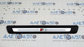 Outer front left door sill plate for Audi Q5 80A 18-25, black with chrome and backlight, S-Line, scratches, broken wire, broken fasteners