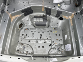 Audi A6 C7 12-18 trunk trough on the body, tear