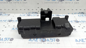 The foam plastic under the BMW X3 F25 11-17 tool is crushed