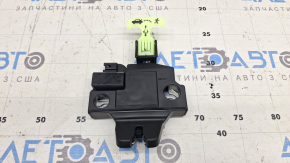 Toyota Corolla 20-26 Keyless Trunk Lock