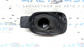 The fuel filler flap housing of the Audi Q5 80A 18-25 has a broken mount and a torn seal