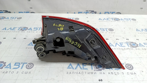 The outer wing light, left, Audi Q8 19-26, is worn