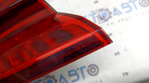 The outer wing light, left, Audi Q8 19-26, is worn