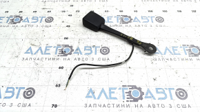 The driver's seat belt latch of the Audi Q8 19-26 is covered in soot, the connector is cut off