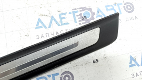 Front right outer door sill trim for Audi Q8 19-26, black with chrome, backlight, dry-cleaned chrome