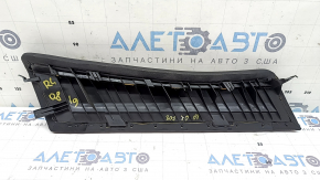 Side panel of the 2nd row of seats, left, Audi Q8 19-23, black ANTHRAZIT leather, crack in the fastening, covered in soot