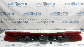 Inner tailgate light central Audi Q8 19-23 scratches