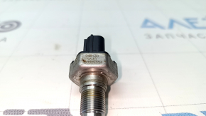 Fuel pressure sensor Honda Accord 23- hybrid on the fuel rail