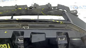 The base of the radiator grille Honda Insight 19-22 with the emblem, cracks, missing fragments