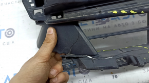 The base of the radiator grille Honda Insight 19-22 with the emblem, cracks, missing fragments
