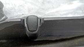 Windscreen wiper grille plastic Hyundai Sonata 11-15 scratches