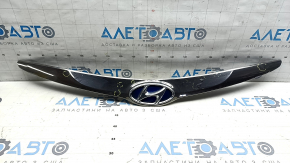Radiator grille Hyundai Sonata 11-15 hybrid, with emblem, scratches, peeling paint, swollen chrome, sand, broken mount
