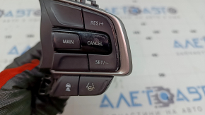 The steering wheel control buttons on the right Honda Insight 19-22 are worn out