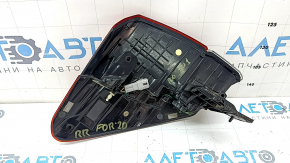 Subaru Forester 19-24 SK right outer wing light scratches