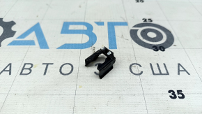 Hyundai Sonata 11-15 hybrid fuel injector nozzle mount