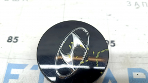 Central cap for Hyundai Sonata 13-15 60mm disk, scratches