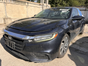 Honda Insight 19-22 LED front left headlight, needs polishing, chips on chrome molding, LED turns yellow, glass is worn