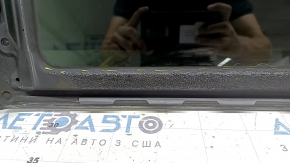 The front panoramic glass of the Audi Q8 19-21 is melted