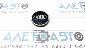 Central cap for Audi Q8 19-26 61/56mm wheel, gloss black