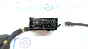The chip for the ECU block of the BMW X3 F25 15-17 2.0T engine computer is large, black, 33 pins
