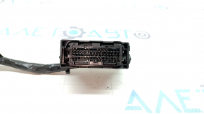The chip for the ECU block of the BMW X3 F25 15-17 2.0T engine computer is large, black, 26 pins