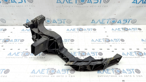 Left front headlight mount for Audi Q8 19-23 is broken