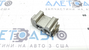 BMW X3 F25 11-17 air conditioning heater valve