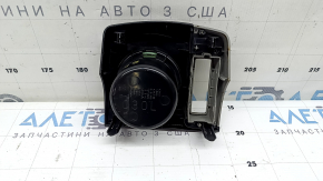 Upper cup holder Toyota Prius V 15-17 scratches