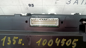 Instrument cluster Toyota Prius V 17-17 usa, 135k, scratches