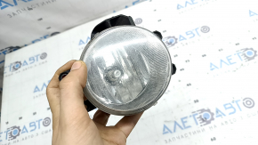 Left fog light for Toyota Prius V 15-17 for polishing
