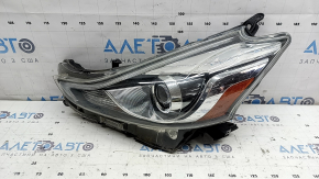 Front left headlight Toyota Prius V 15-17 rest LED, for polishing