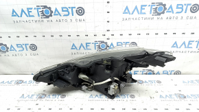 Front right headlight Toyota Prius V 15-17 rest LED, needs polishing, broken mount