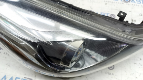 Front right headlight Toyota Prius V 15-17 rest LED, needs polishing, broken mount