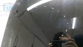 The rear window of the Audi Q8 19-26 trunk door is tinted, covered in soot, there are scratches on the glass, the heating pins are broken, the heating threads are melted