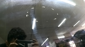 The rear window of the Audi Q8 19-26 trunk door is tinted, covered in soot, there are scratches on the glass, the heating pins are broken, the heating threads are melted