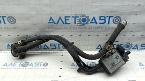 The fuel filler neck of the Hyundai Sonata 13-15 hybrid is bent