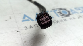 Lambda probe second Hyundai Sonata 11-15, connector mount broken, edges licked off