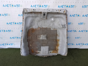 The trunk trough of Honda CRV 17-22 is drilled out