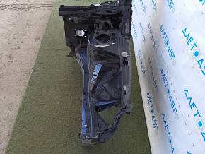 The front left quarter of Toyota Prius 50 16-22 is sawn off, black