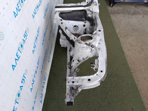 Front left quarter of BMW 3 F30 16-18 PHEV sawed off with B-pillar, white