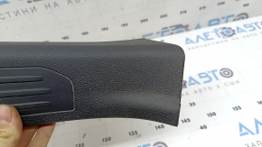 Inner rear left door sill trim Nissan Murano z52 17-24 black 3 stripes, scratches, dry cleanable