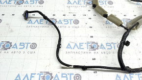 Wiring for the rear right door of a Nissan Murano z52 15-24