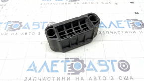 Front left jack for Audi Q8 19-25