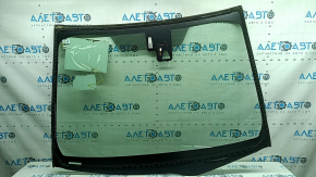 Toyota Prius V 12-17 windshield under camera, chip, air along the edge