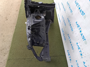 The front right quarter of Toyota Prius 50 16-22 is sawn off, black